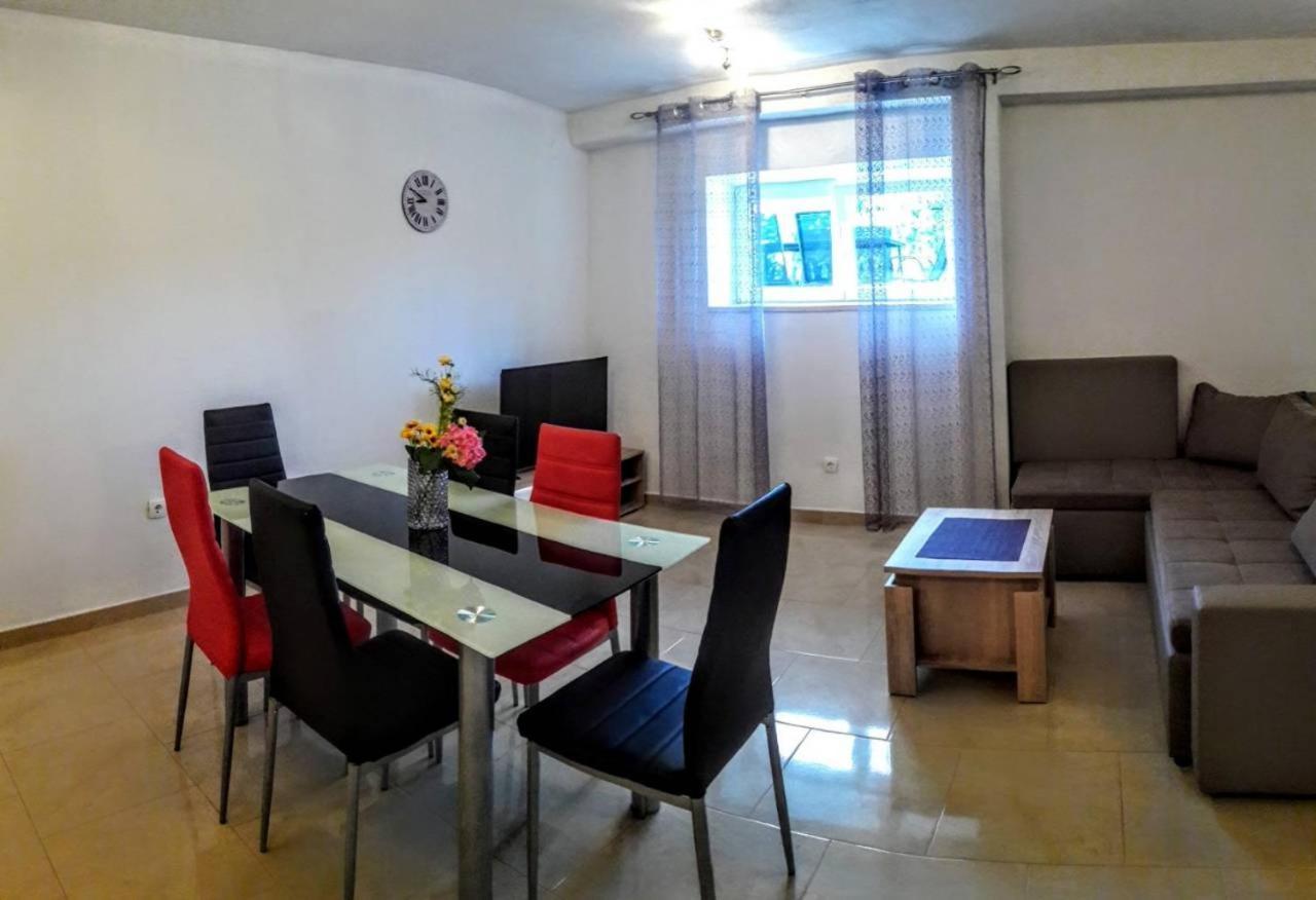 Holiday Apartments Maslina Paho Babino Polje Екстер'єр фото
