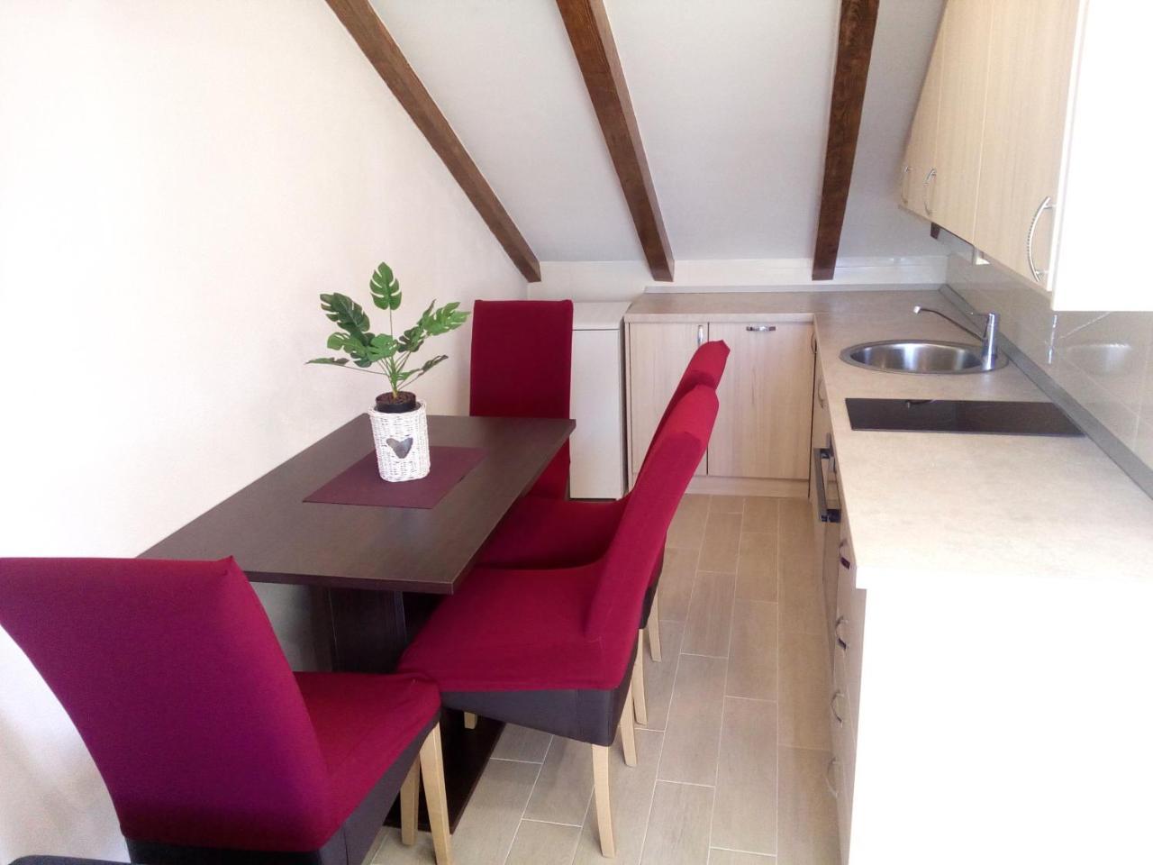 Holiday Apartments Maslina Paho Babino Polje Екстер'єр фото