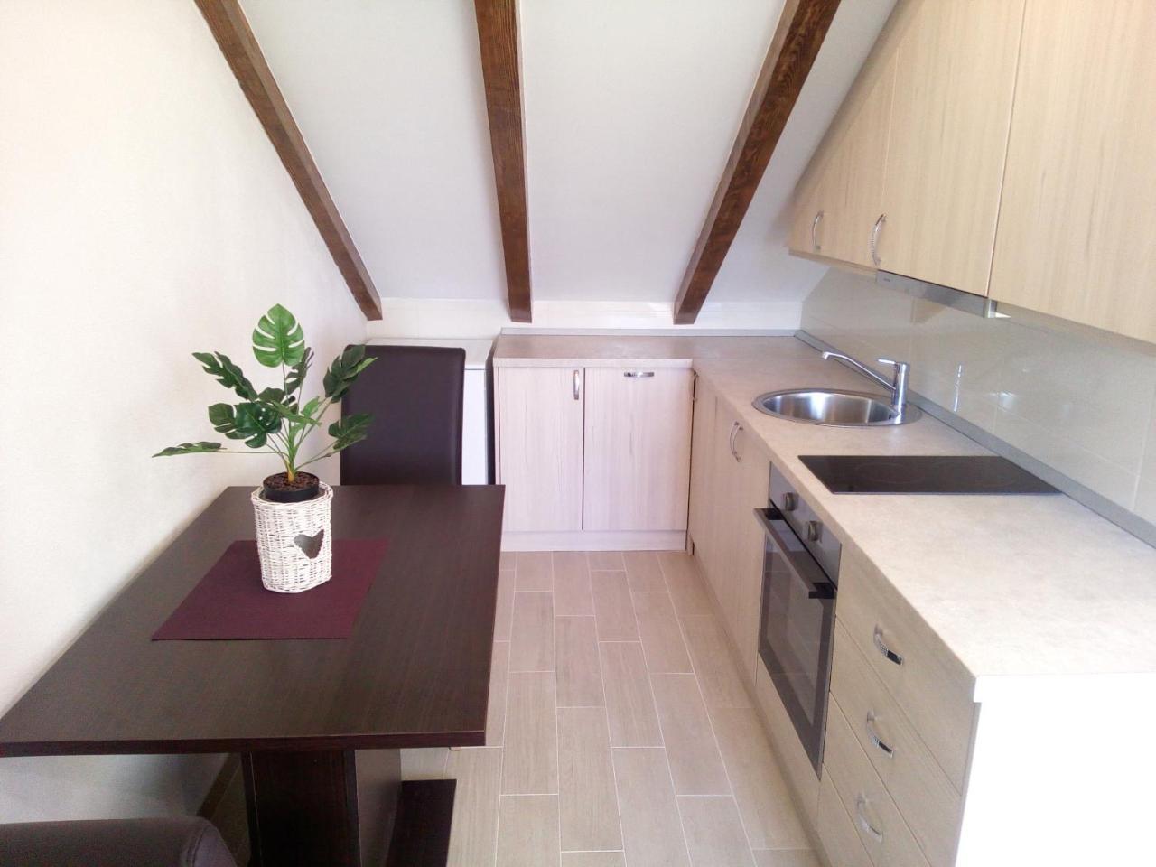 Holiday Apartments Maslina Paho Babino Polje Екстер'єр фото